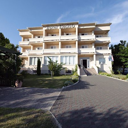 Hotel Epario Лопар Экстерьер фото